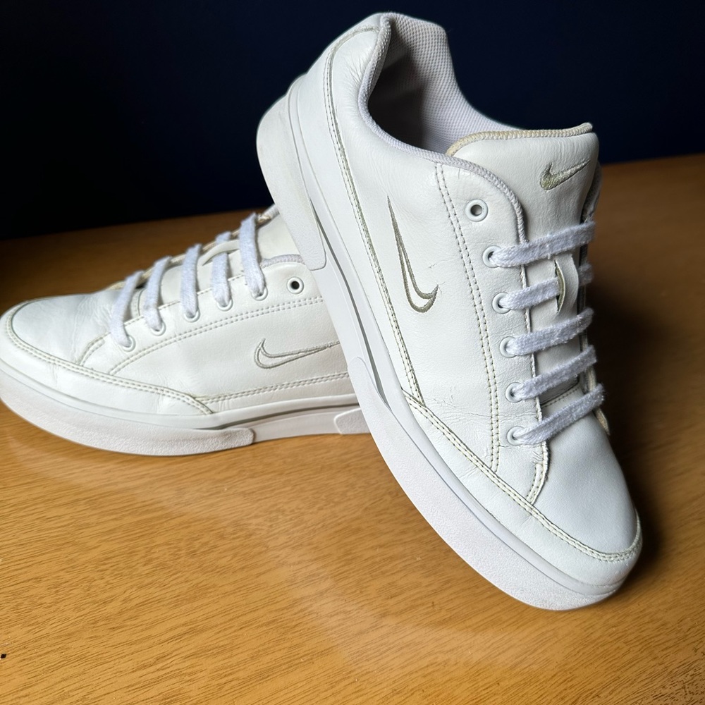 Retro Nike GTS Sneakers